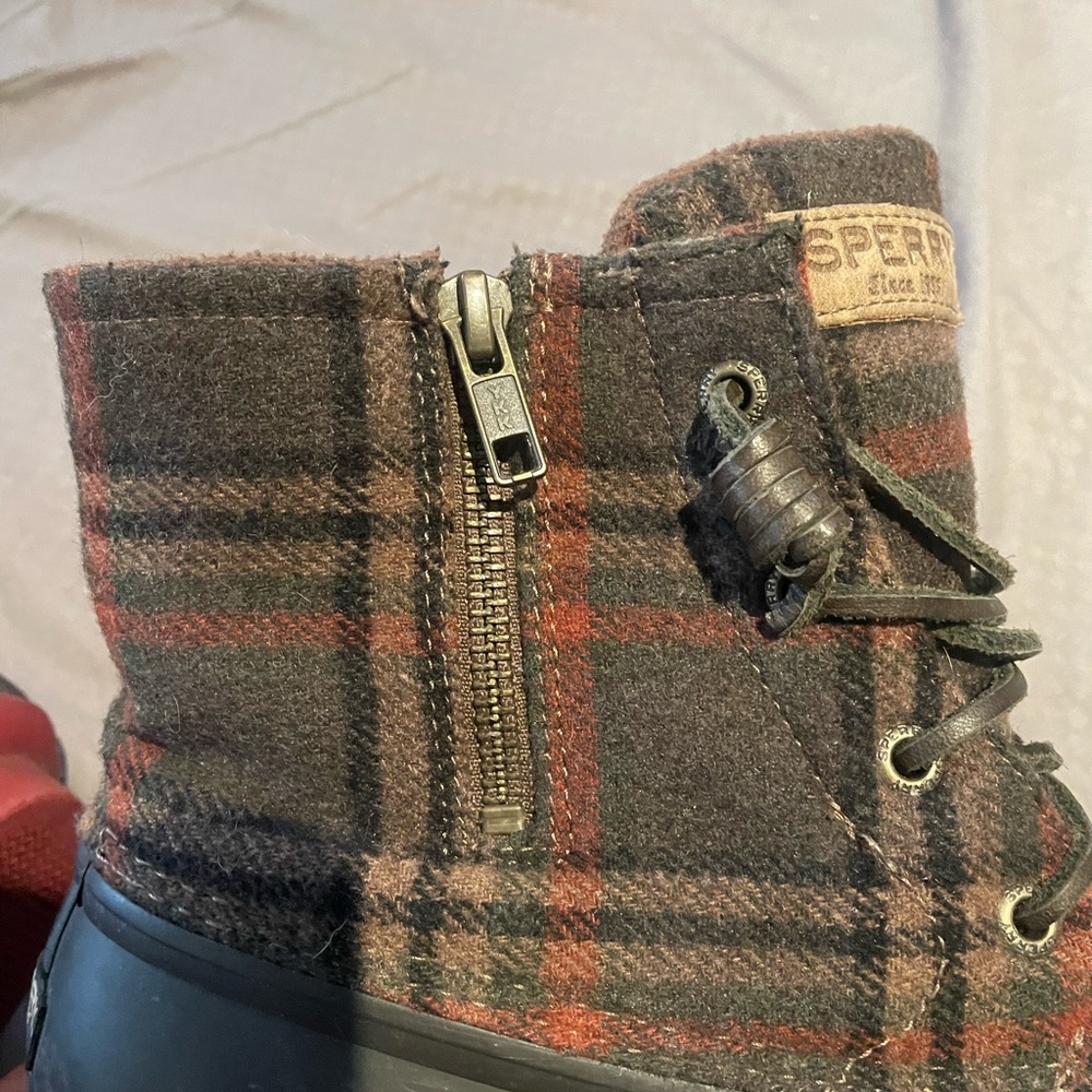 Sperry plaid side zip duck boots